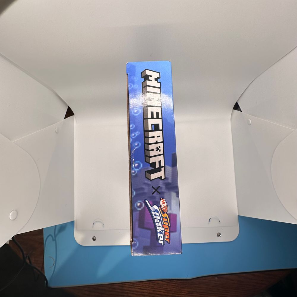 Nerf Super‎ Soaker Minecraft Glow Squid - Picture 6 of 8